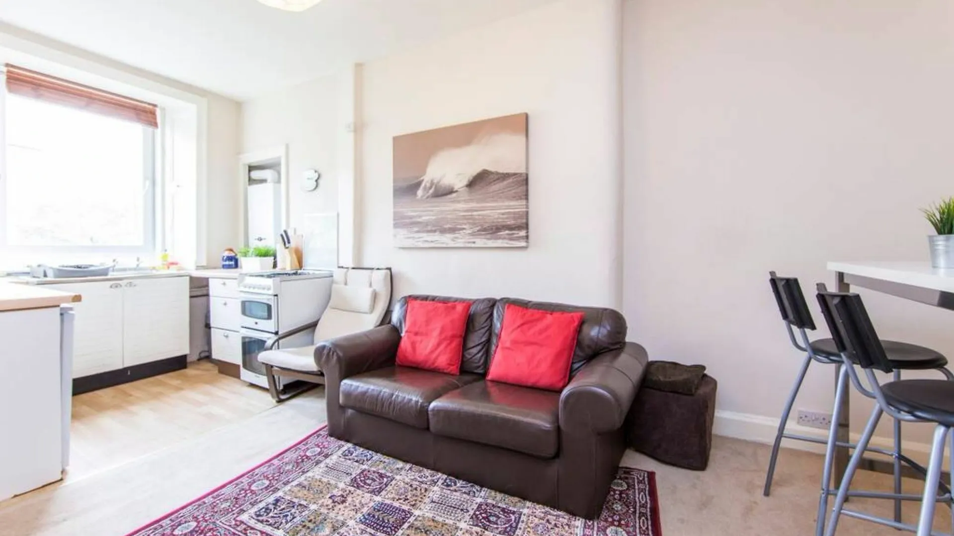 1 Bedroom Flat Near Haymarket 爱丁堡 公寓